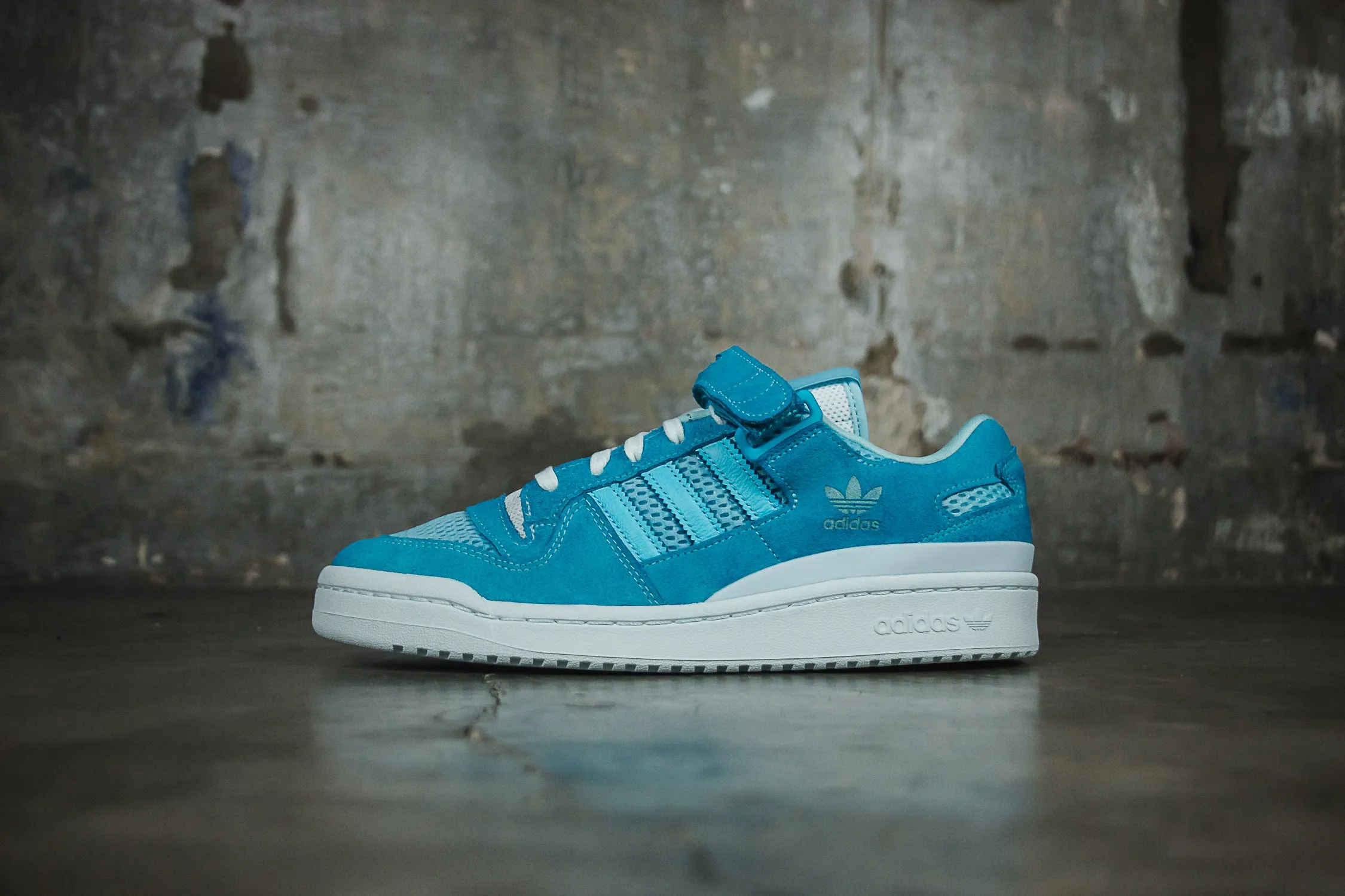 adidas Forum 84 Low 8K "Clear Aqua"